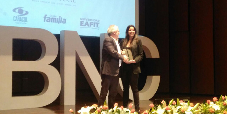 Patricia engel gano el Premio Biblioteca de Narrativa colombiana