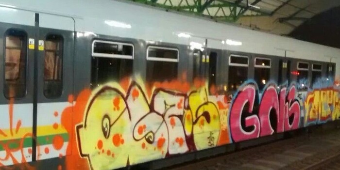 metro grafitis