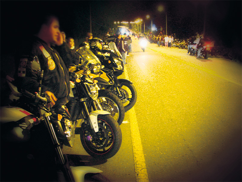 motos