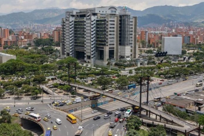 Pico y placa en Medellín para el viernes 17 de enero de 2020 Pico y placa en Medellín para el viernes 17 de enero de 2020