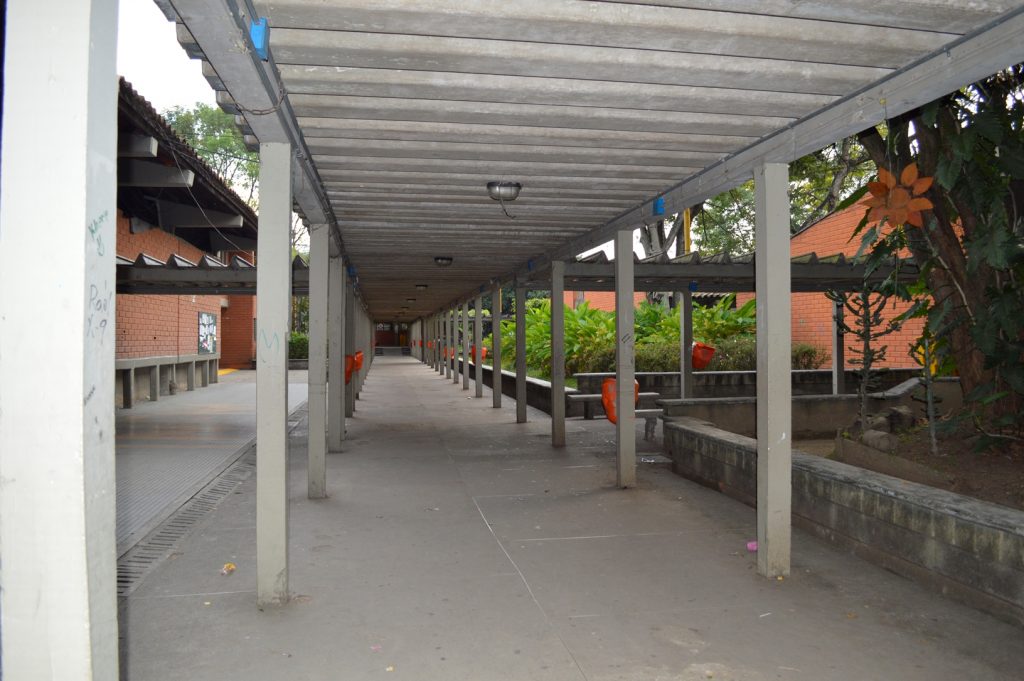 Clases suspendidas en el INEM por marcha estudiantil