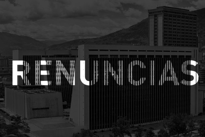 Renuncias secretarios