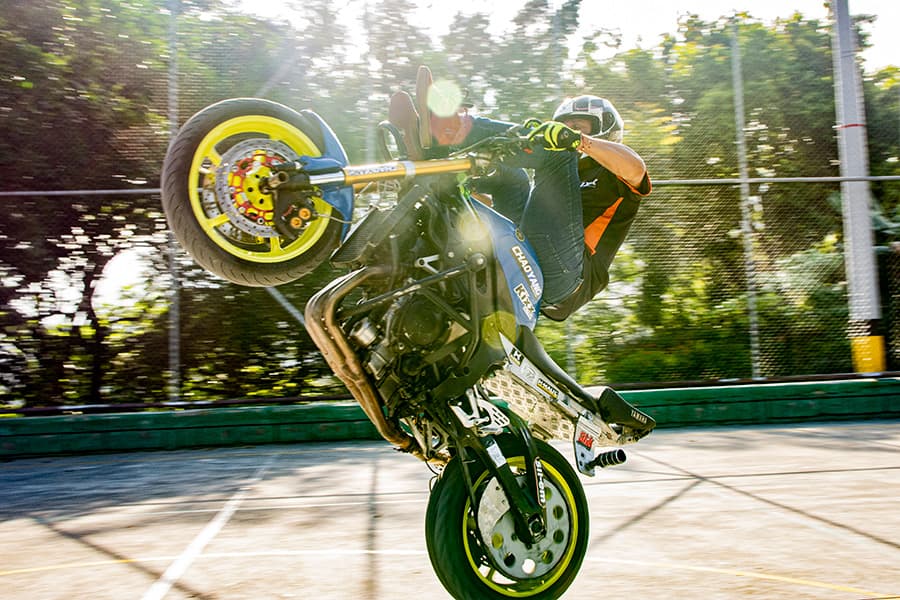 Andrés Marín Musingo campeón nacional e internacional de stunt