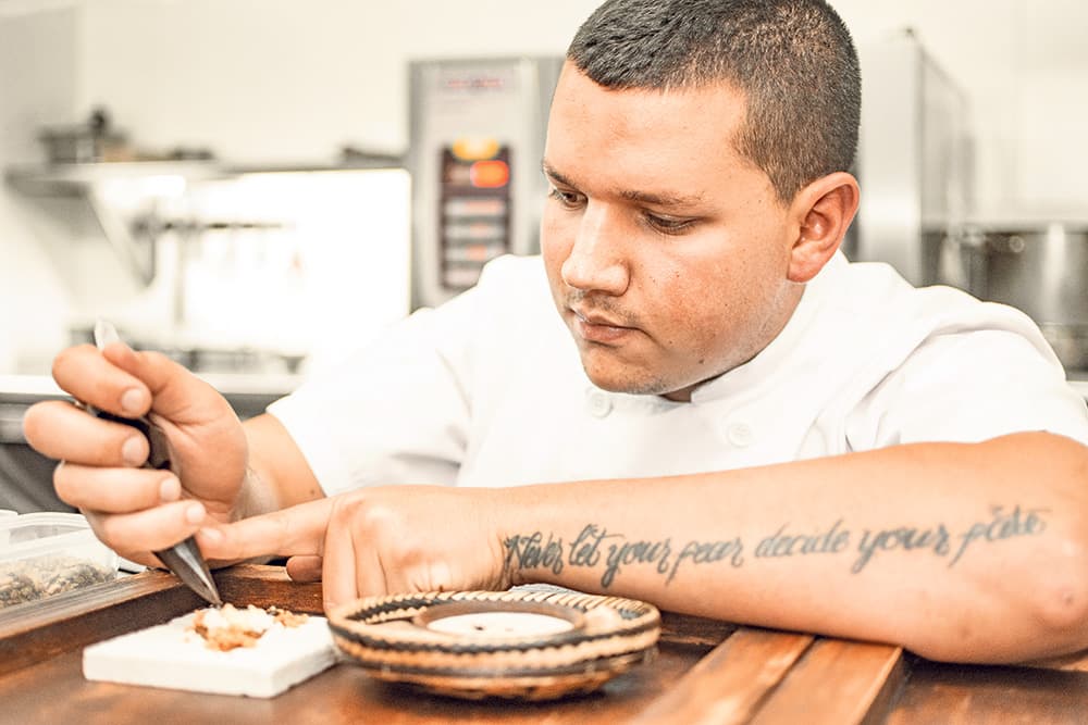 El cocinero Miguel Warren cocinero revelación en Bogotá Madrid Fusión