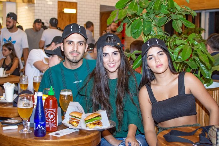 Santiago mejía, Cristina palacio y Camila del Toro (1)