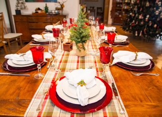 La mesa en Navidad es punto central de la celebración