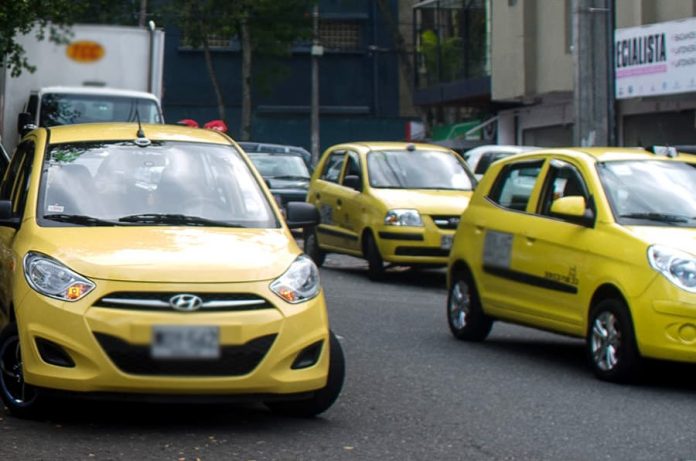 La Secretaría de Movilidad anunció nuevas tarifas de taxis en Medellin La Secretaría de Movilidad anunció nuevas tarifas de taxis en Medellin