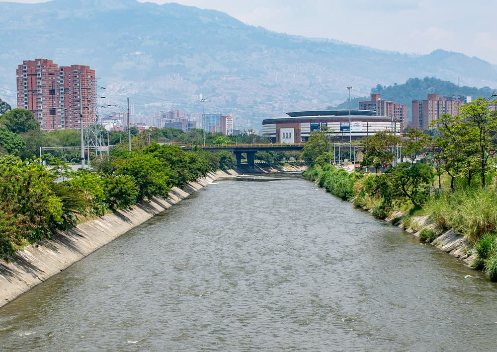 Nuestro querido río Medellín, otra óptica Vivir en El Poblado