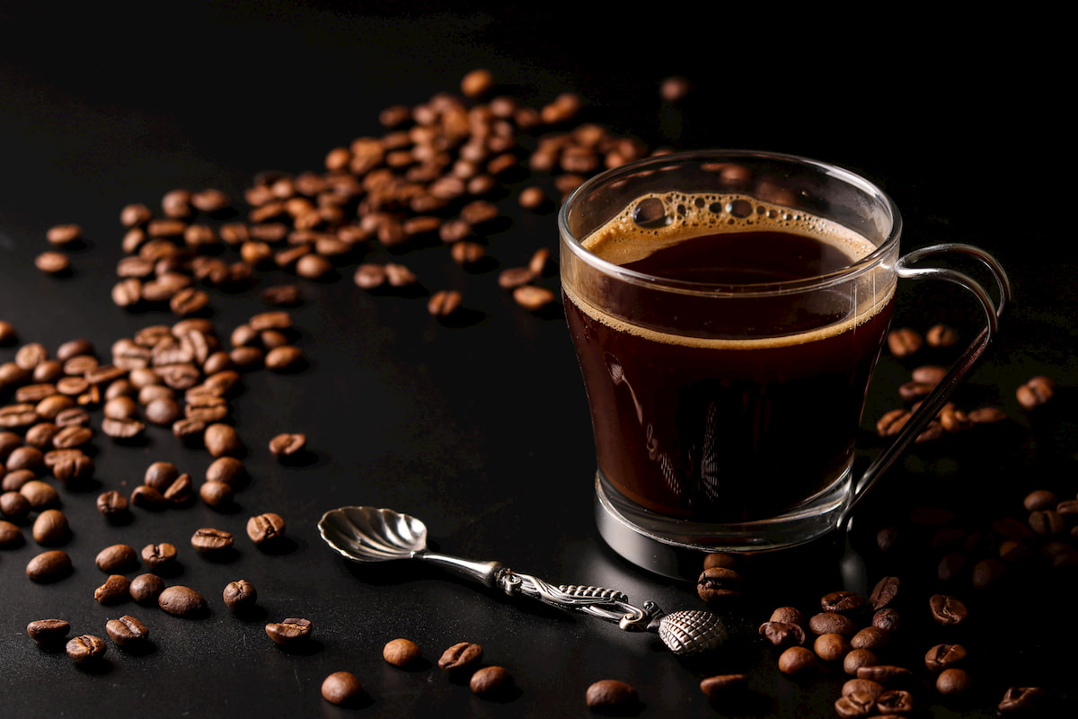 La campaña pide apoyar y promover la industria cafetera local.