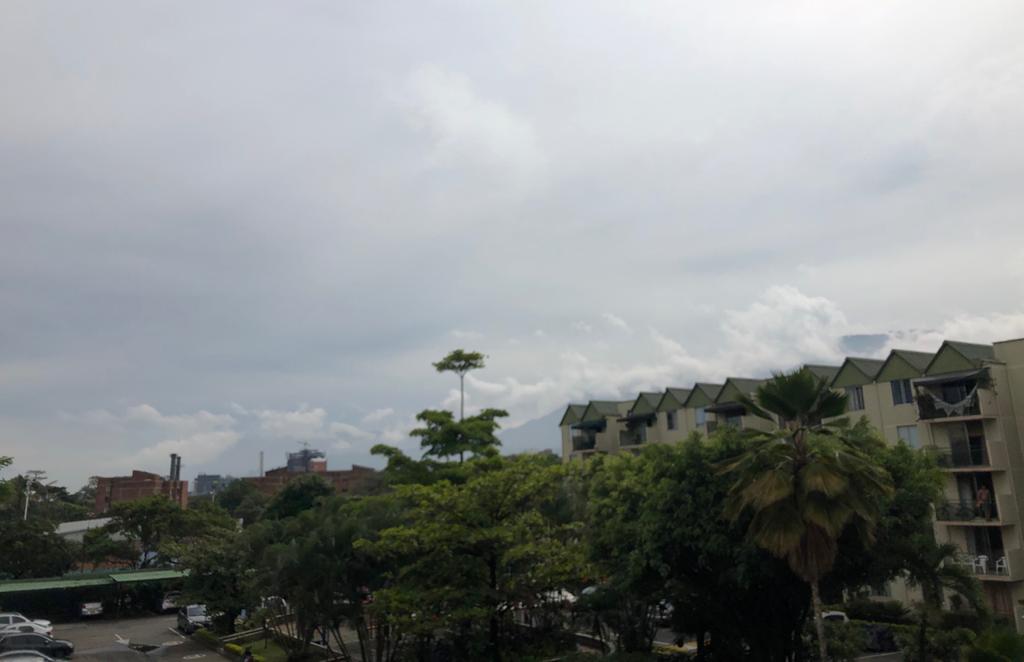 Panorama en la mañana desde el sur del Aburrá.