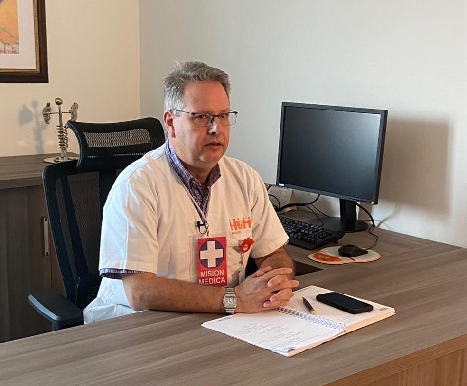Doctor Mauricio Vélez
