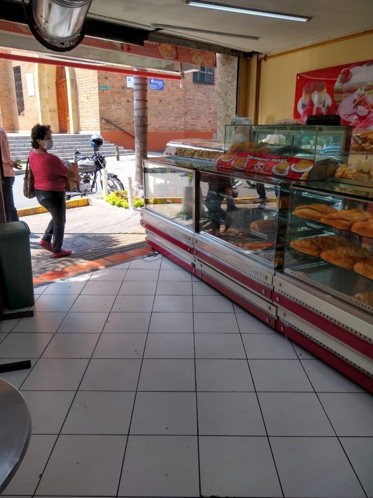 Una panadería fue clausurada en Envigado por incumplir la cuarentena