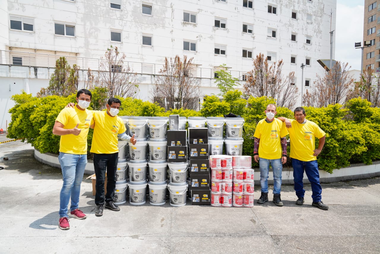reapertura de clínica de La 80 trabajadores de Esimed