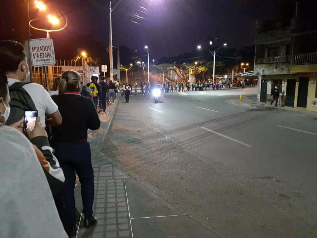 Estación del metro bello 27 de abril
