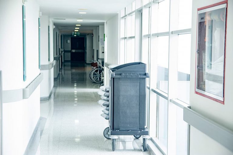Sin camas para pacientes están cuatro grandes hospitales en Antioquia