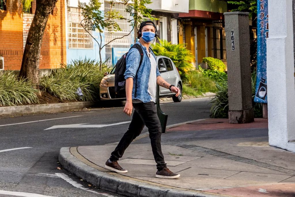 "Conocemos la letalidad del virus, es tiempo de ser más responsables", dijo Quintero de cara a la flexibilización de la cuarentena desde el lunes primero de junio.