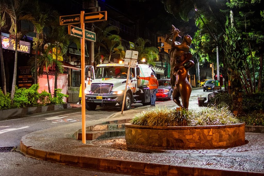 Noche de viernes en el Lleras y Provenza: el silencio de rumba
