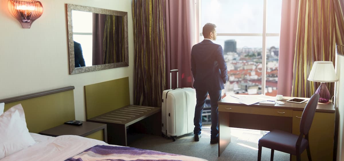 La exención del Iva a los servicios turísticos y hoteleros será hasta el 31 diciembre.