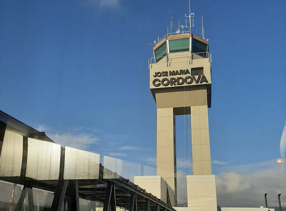 Aeropuerto José María Córdova