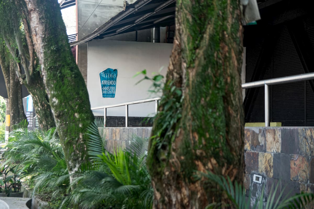 Se arrienda en el parque Lleras
