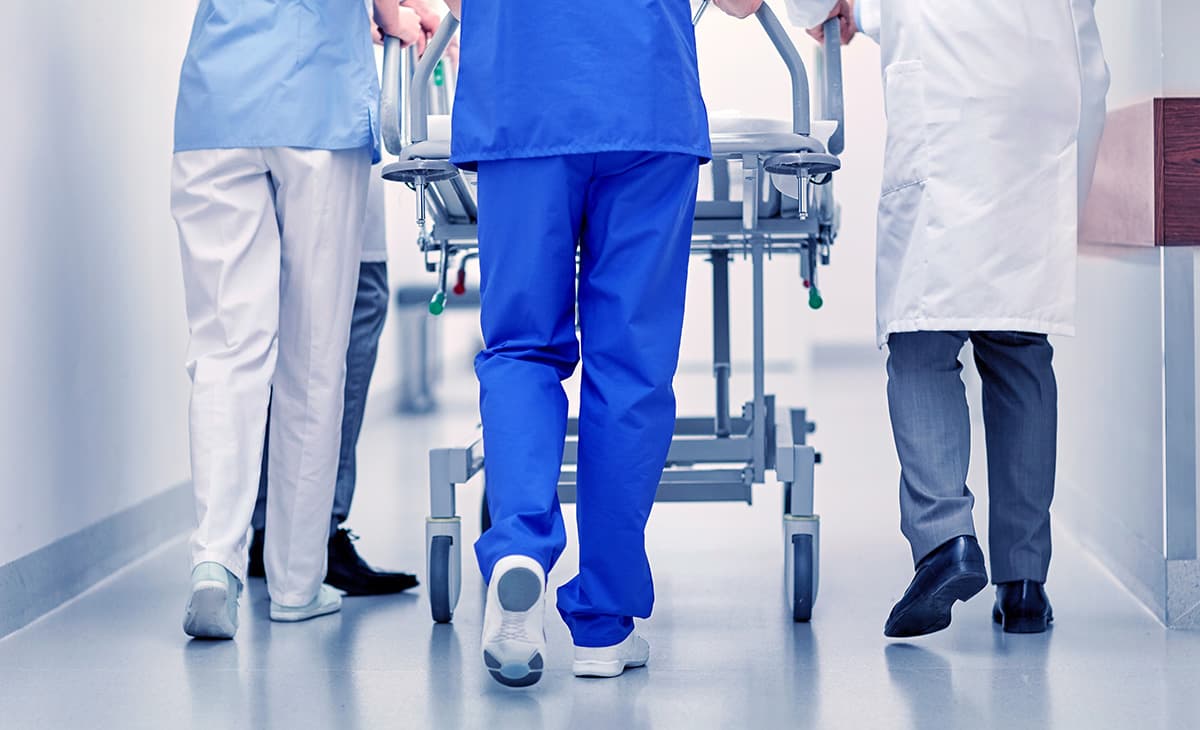 médicos extranjeros Colombia covid-19