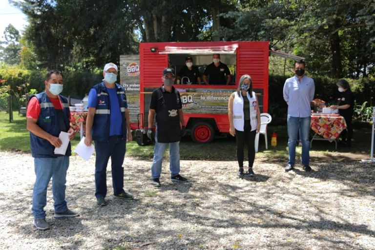 Emprendedores llenaron el alma de familias positivas para COVID-19 en Rionegro