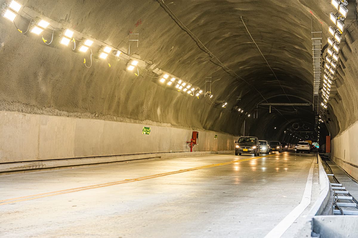 cierre túnel de occidente