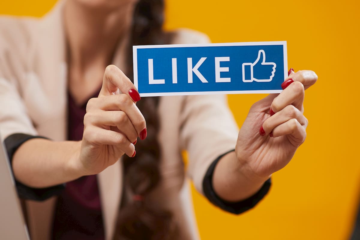 el “like” se volvió una herramienta de destrucción masiva