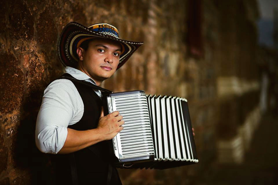 Vallenato Narrado con Luis Javier Hernández