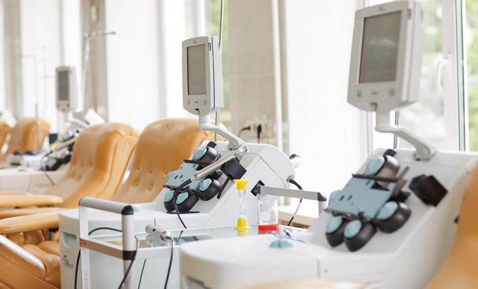 Crisis en bancos de sangre por falta de donantes