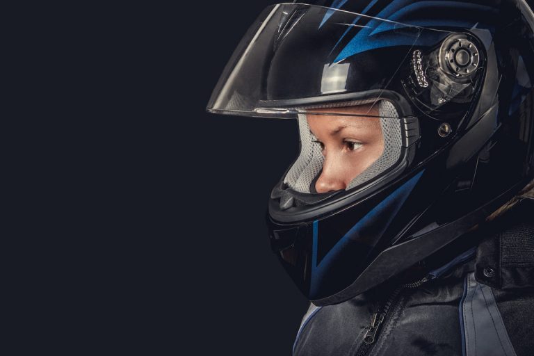 Motociclistas: estas son las nuevas normas para el uso de cascos protectores