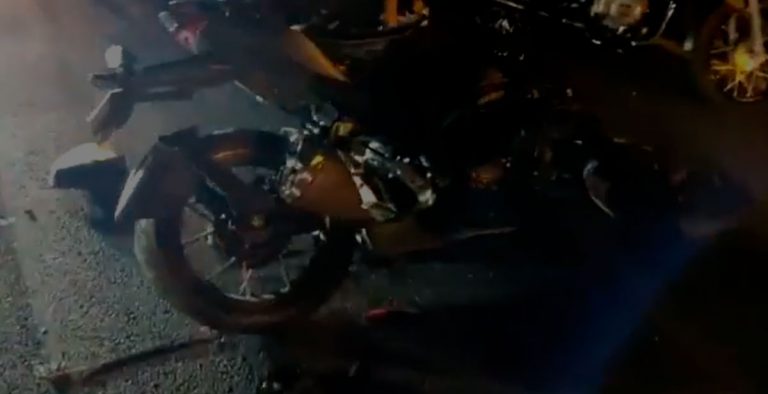 Dos lesionados dejó accidente de moto en Las Palmas