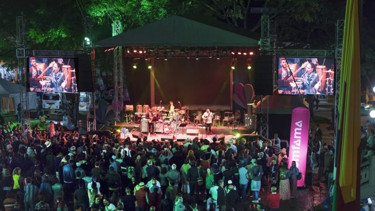 Vuelve el Hay Festival a Medellín y a Jericó