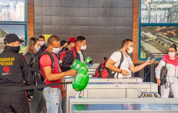 Horario del Metro de Medellín tendrá cambios por el toque de queda - Vivir  en El Poblado