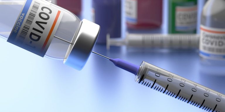 Infodemia: verdades y mitos sobre la vacuna contra la COVID-19