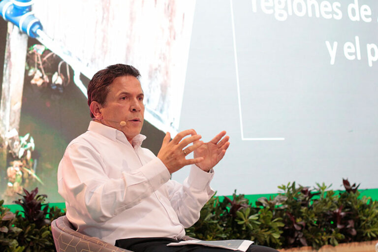 Alcalde de Medellín declaró insubsistente a gerente de EPM