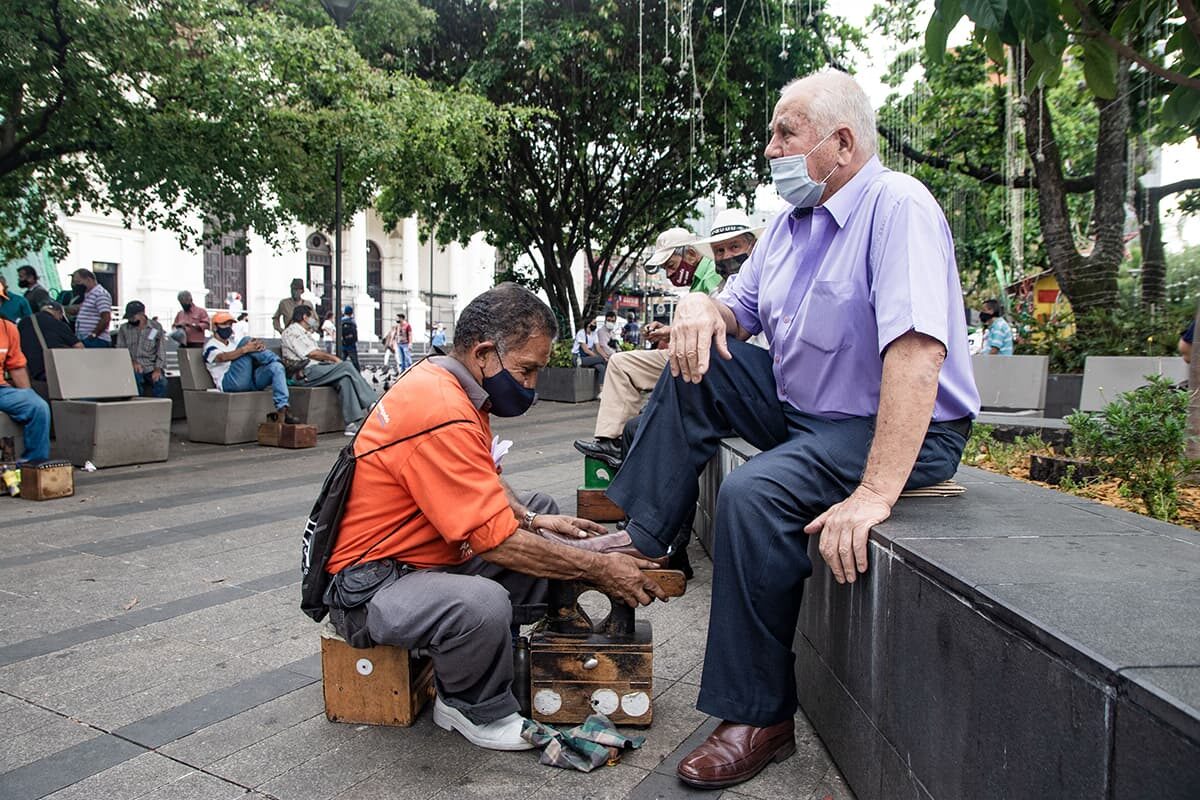 En el parque de Envigado perdura el encuentro ciudadano
