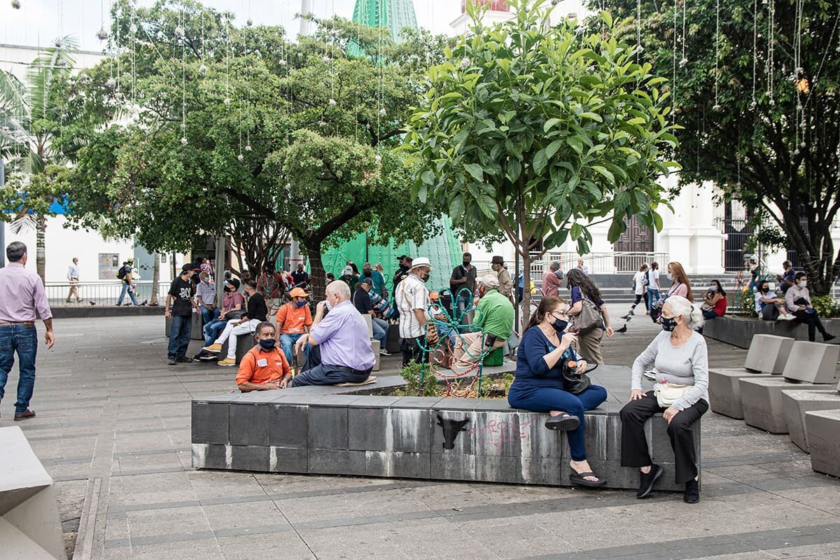 En el parque de Envigado perdura el encuentro ciudadano