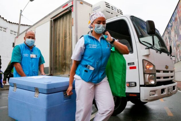 La vacunación en Antioquia inició en el Hospital General de Medellín