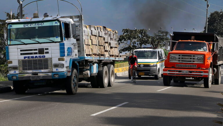 Episodio ambiental inicia el 8 de febrero y no habrá pico y placa para vehículos particulares