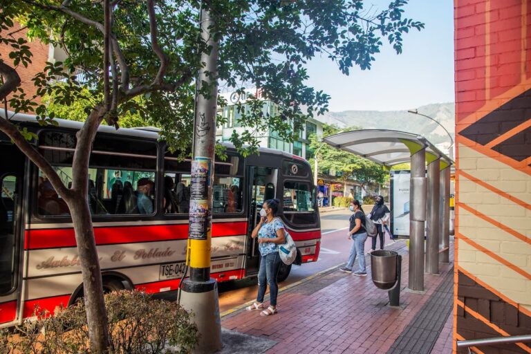 Reporte de casos COVID19 en Medellín para el martes 30 de marzo