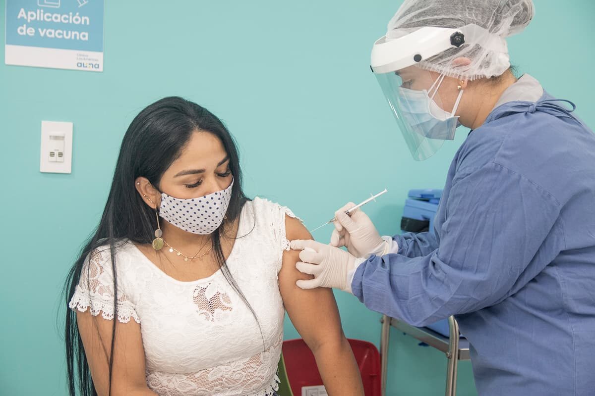 Colombia se acerca al millón de personas vacunadas conta el COVID-19