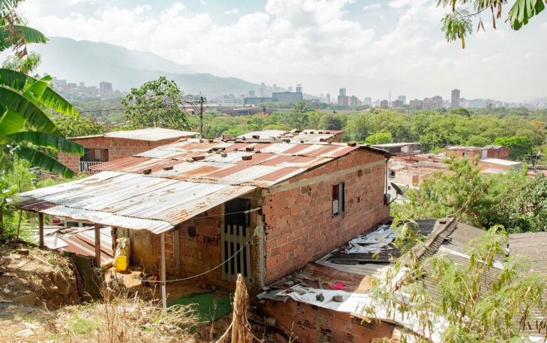 La aporofobia o el rechazo a los pobres