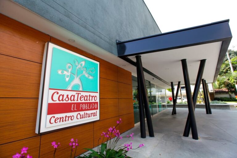 Un puerto llamado Casa Teatro El Poblado