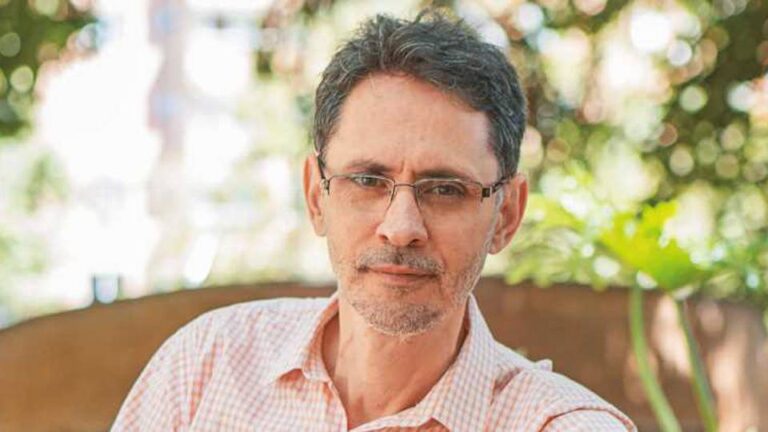 Pablo Montoya en Lección en Literatura