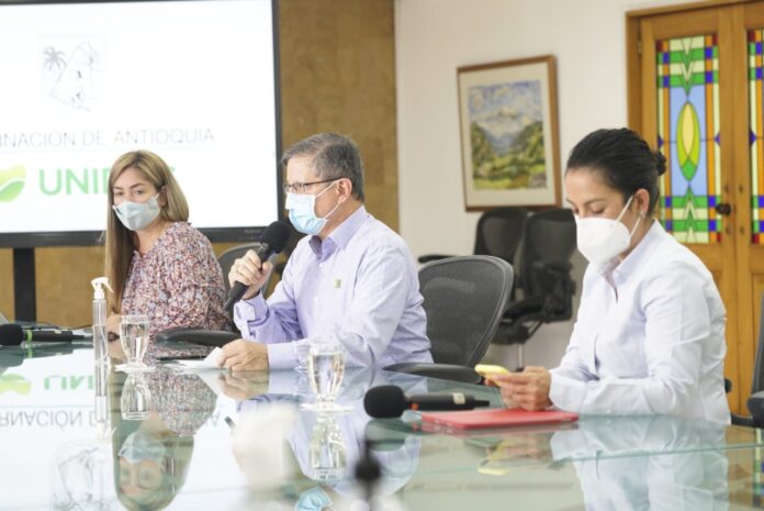 Se extendió el toque de queda en Medellín y en Antioquia