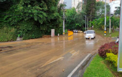 Inundaciones e incidentes en El Poblado tras fuerte aguacero