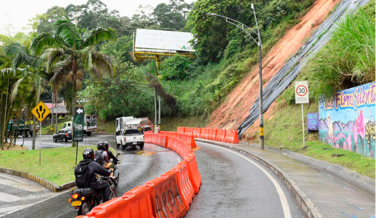 Reabren vía Las Palmas, a un solo carril