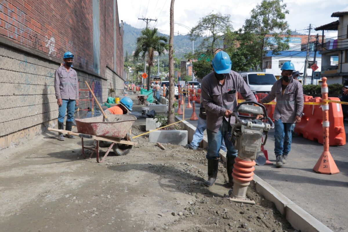 Recuperación vial del corredor que conecta a Itagüí con Envigado