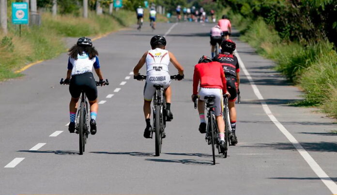 Inder Medellín activa las ciclovías y los escenarios deportivos